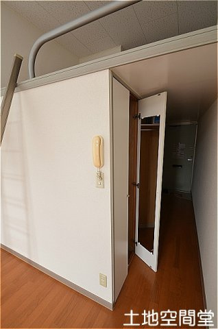 中間市深坂１丁目のアパートの収納