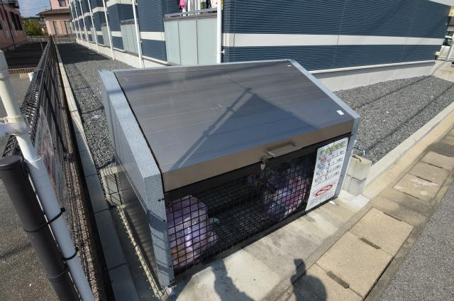 遠賀郡遠賀町松の本３丁目のアパートのその他共用部分