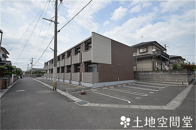 北九州市八幡西区高江４丁目のアパート