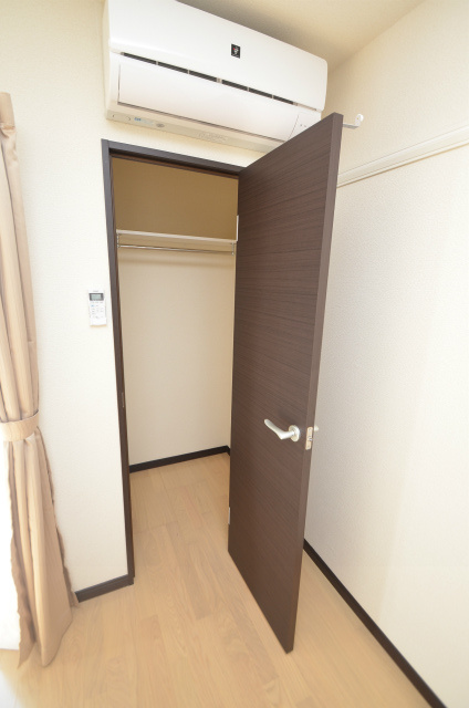 北九州市八幡西区本城学研台１丁目のアパートの収納