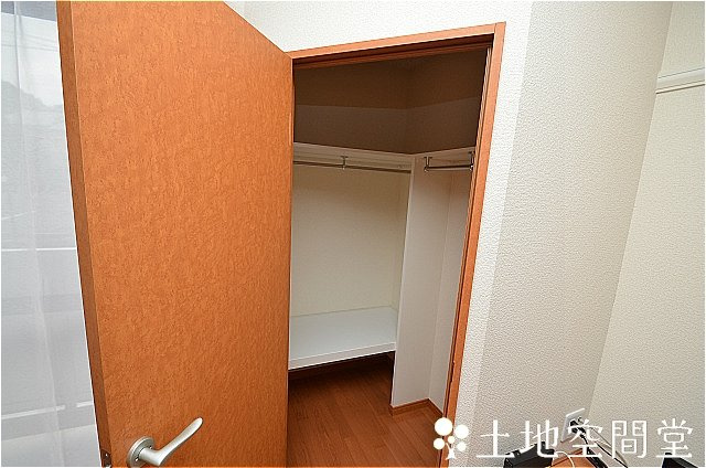 北九州市八幡西区市瀬２丁目のアパートの収納
