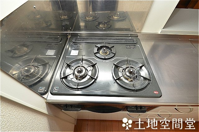 北九州市八幡西区市瀬２丁目のアパートのキッチン