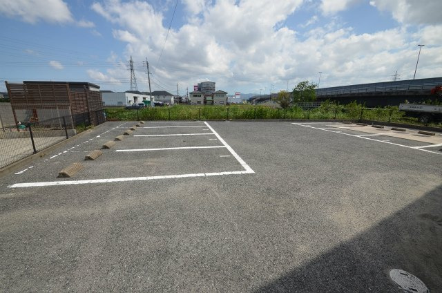 遠賀郡遠賀町大字別府のアパートの駐車場