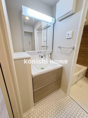 【洗面所】 | ラグゼナ浦和 | ※同タイプ、別部屋写真使用。