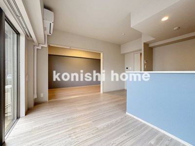 【居間・リビング】 | ラグゼナ浦和 | ※同タイプ、別部屋写真使用。
