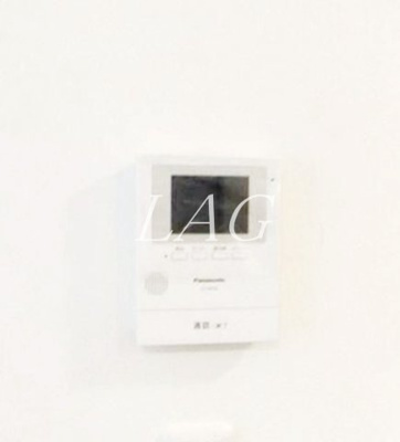 【セキュリティ】 | Decor Maison 中目黒 | モニター付インターホンです。
