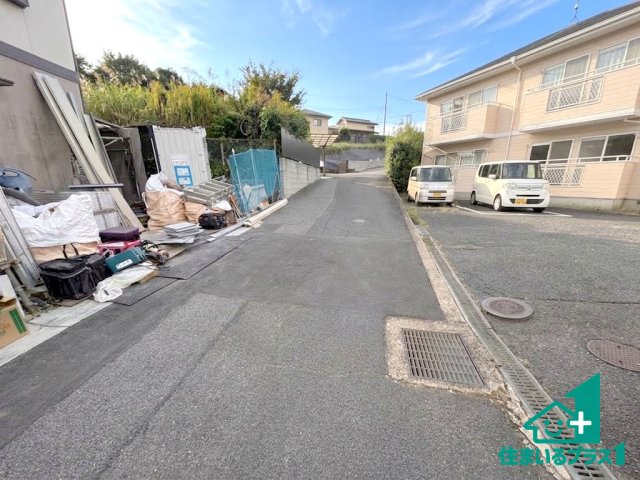 ●3(土)4(日)現地説明会　奈良市中山町　第16期　全3邸の前面道路含む現地写真|駅やスーパー、小学校・中学校等日常生活に欠かせない情報や道のりもご紹介いたしますのでお気軽にご相談ください。