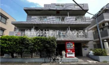 ヴィラージュ行徳の外観