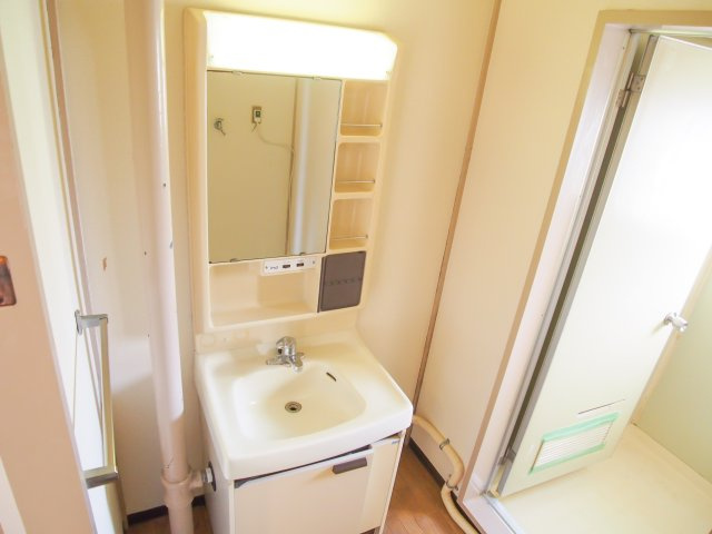 グリーンハイツ桃山の独立洗面台