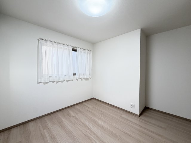 橿原市中町　新築未入居の子供部屋|洋室6.5帖　子供部屋にぴったり