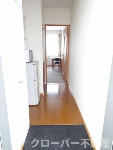 レオパレス東大浜の玄関|備品や設備仕様は号室等により異なります現地をご確認下さい。