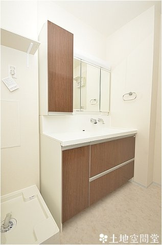 ボンシャンス楠木の独立洗面台