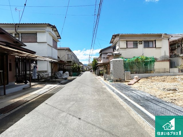 ●29(土)30(日)現地説明会！　橿原市川西町　限定1邸の前面道路含む現地写真|周辺は閑静な住宅街です。前面道路もしっかりと有りますので車の出し入れも安心ですよ！