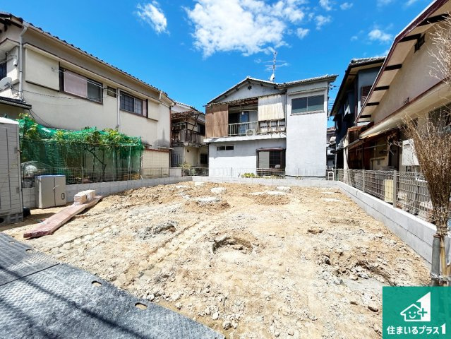 ●29(土)30(日)現地説明会！　橿原市川西町　限定1邸の外観|現在はこんな感じです。完成までが待ち遠しいですね。現在建築中！落ち着いた街並みで新生活を始めることが出来そう！周辺の物件も併せてご紹介させて頂きます！