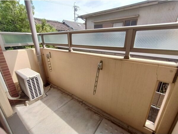 ソレイルコート桜本町のバルコニー