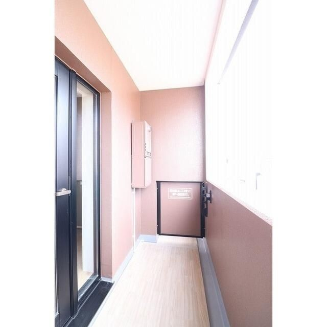 Ｌａ　Ｄｏｕｃｅｕｒ巣鴨Ｅａｓｔのバルコニー