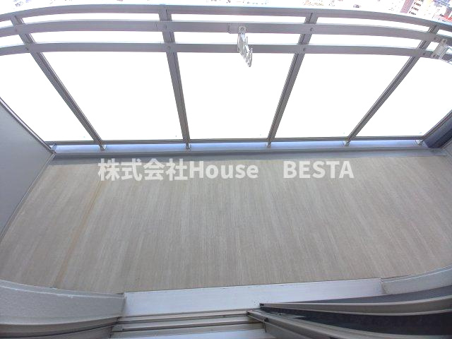 神戸国香通Futurのバルコニー