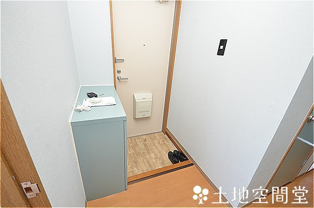 ヴィクトワール高須の玄関|たくさん靴が入ります。