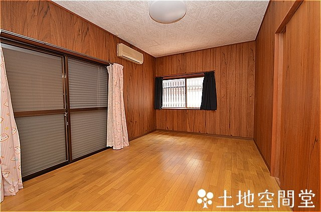 瀬板　貸家　平屋の洋室