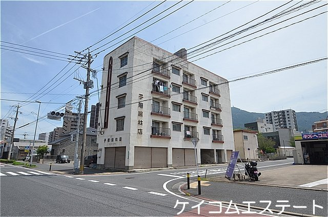 子籠ビル