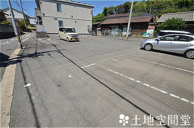 ソレイユ永犬丸Ⅰの駐車場