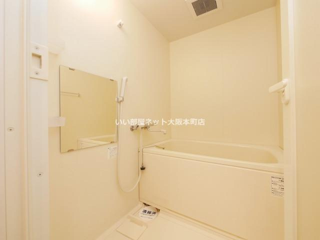 KDX堺筋本町レジデンスの浴室