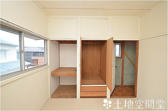塔野3丁目戸建の収納|押し入れ、クローゼットあります。