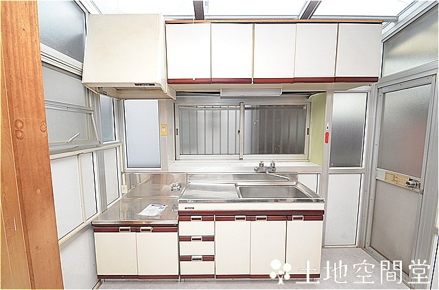 塔野3丁目戸建のキッチン