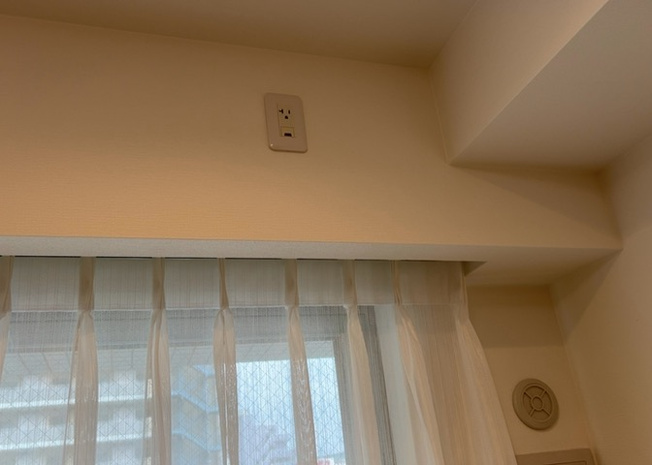 【冷暖房・空調設備】 | 小田急コアロード相模原Ⅱ | 全居室複層ガラスを採用しており、高い断熱効果で冷暖房の効率を高めます。一年を通して快適な室温を維持しやすく、省エネで経済的な暮らしをサポート。結露の発生も防ぐためお部屋を清潔に保つことができます。