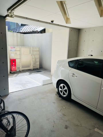 CASTELLO ASSOの駐車場