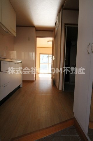 第2年見マンションの内装|明るい室内です