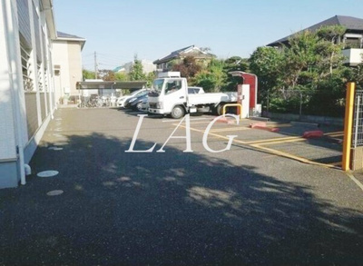 【駐車場】 | ブローニュ | 敷地内駐車場です
