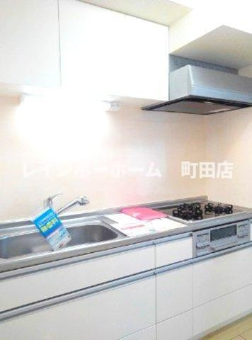 グロリア　レジデンス※初期費用分割あと払いサービス利用可能物件のキッチン|※別号室参考写真