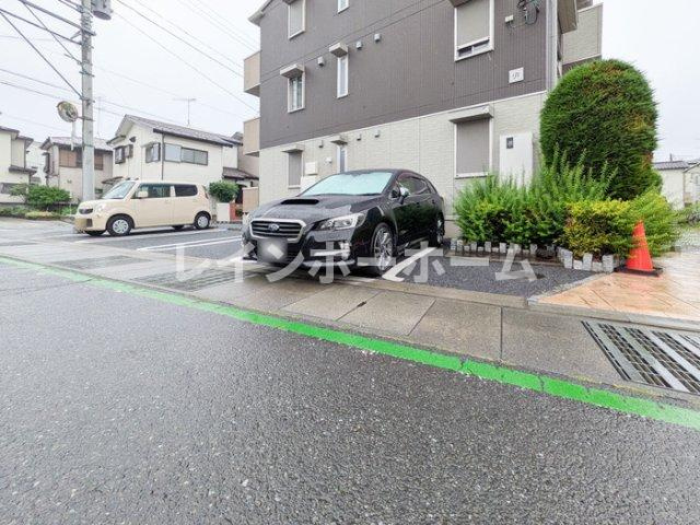 コスモス　Aの駐車場