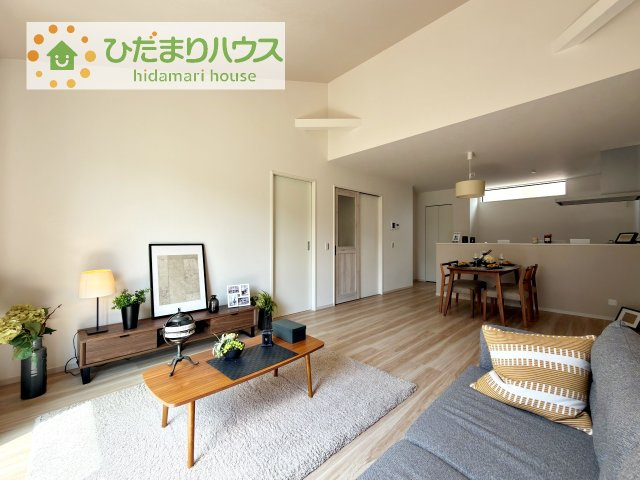 【居間・リビング】 | つくば市栗原1期　新築戸建 | 大型テレビに大型ソファー(^^)どんなインテリアにしますか？
