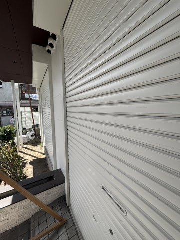 アンセスビルのバルコニー