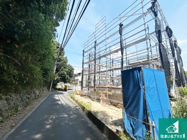 ●29(土)30(日)現地案内可能！　香芝市穴虫　第4期　新築一戸建ての外観|どんな些細な事でもご相談ください。