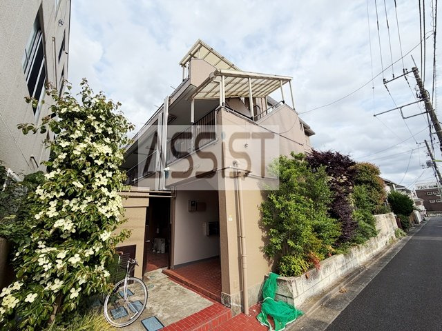 加納マンション