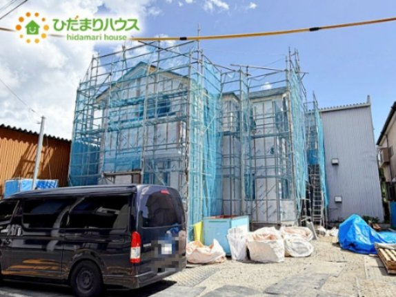【外観】 | 水戸市本町4期　新築戸建 | 是非一度、ご家族そろってご内覧ください♪
