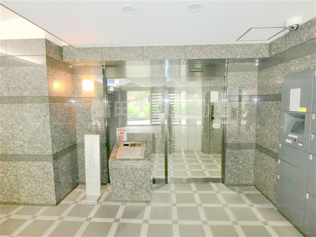 ルーブル蒲田壱番館のエントランス