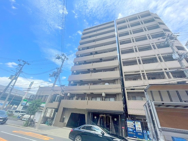 リーガル新大阪Ⅲの外観
