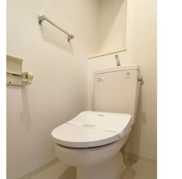 エスポワール西大島のトイレ|落ち着いたトイレです