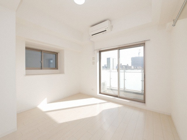 大阪市浪速区恵美須西２丁目の賃貸マンションの居間・リビング