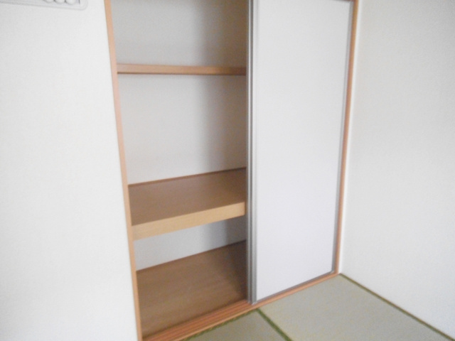 ガーデニアの収納|和室にある大容量の押入れです！