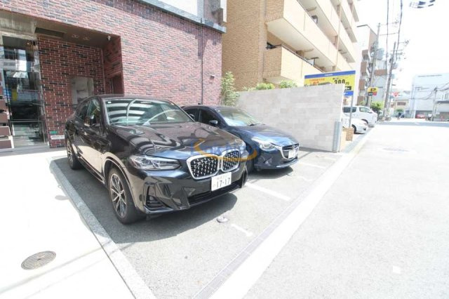 【駐車場】 | ミッドコート東三国