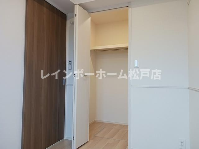 【非対面対応】接客・申込・契約オンライン！LINE×相談可！の収納|※同仕様施工参考写真
