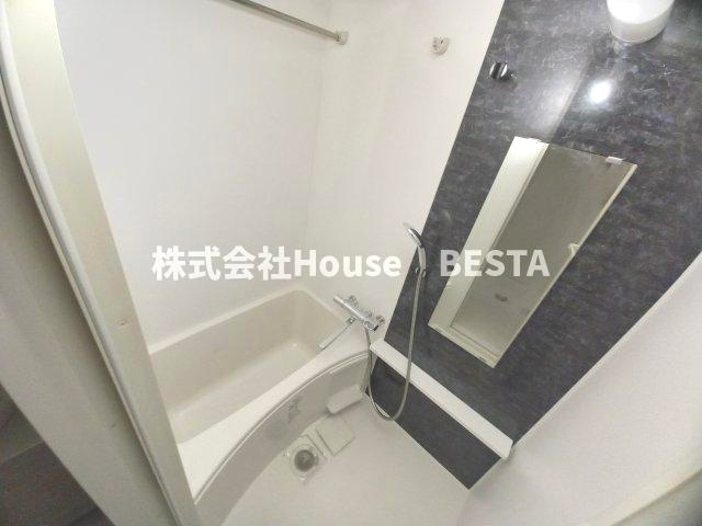 神戸国香通Futurの浴室