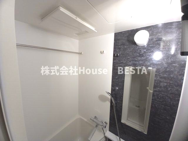 神戸国香通Futurの浴室