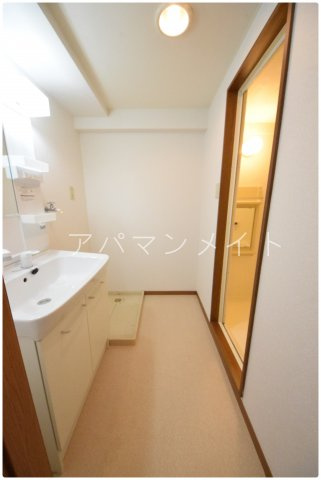 【設備】 | エスポワールいずみ野 | 室内洗濯機置き場です