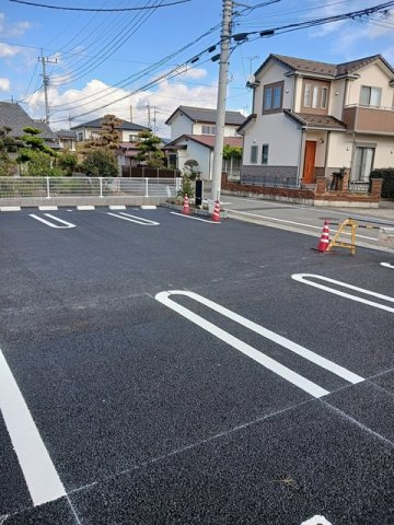 【駐車場】 | レジデンス　アニュー | カースペースがあります